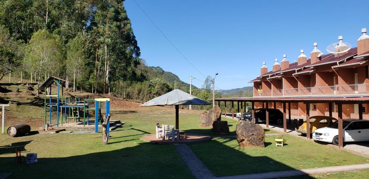 Stillo Gramado Linha Bonita, Charme E Tranquilidade Exterior photo